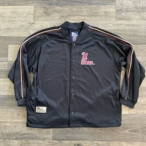 VTG Pro Player UMass Warmup Jacket Men's LARGE Black Maroon Snap